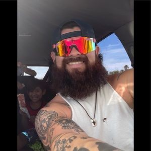 Meet your Posher, Jonathan